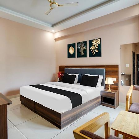 Super Townhouse Tapovan Экстерьер фото