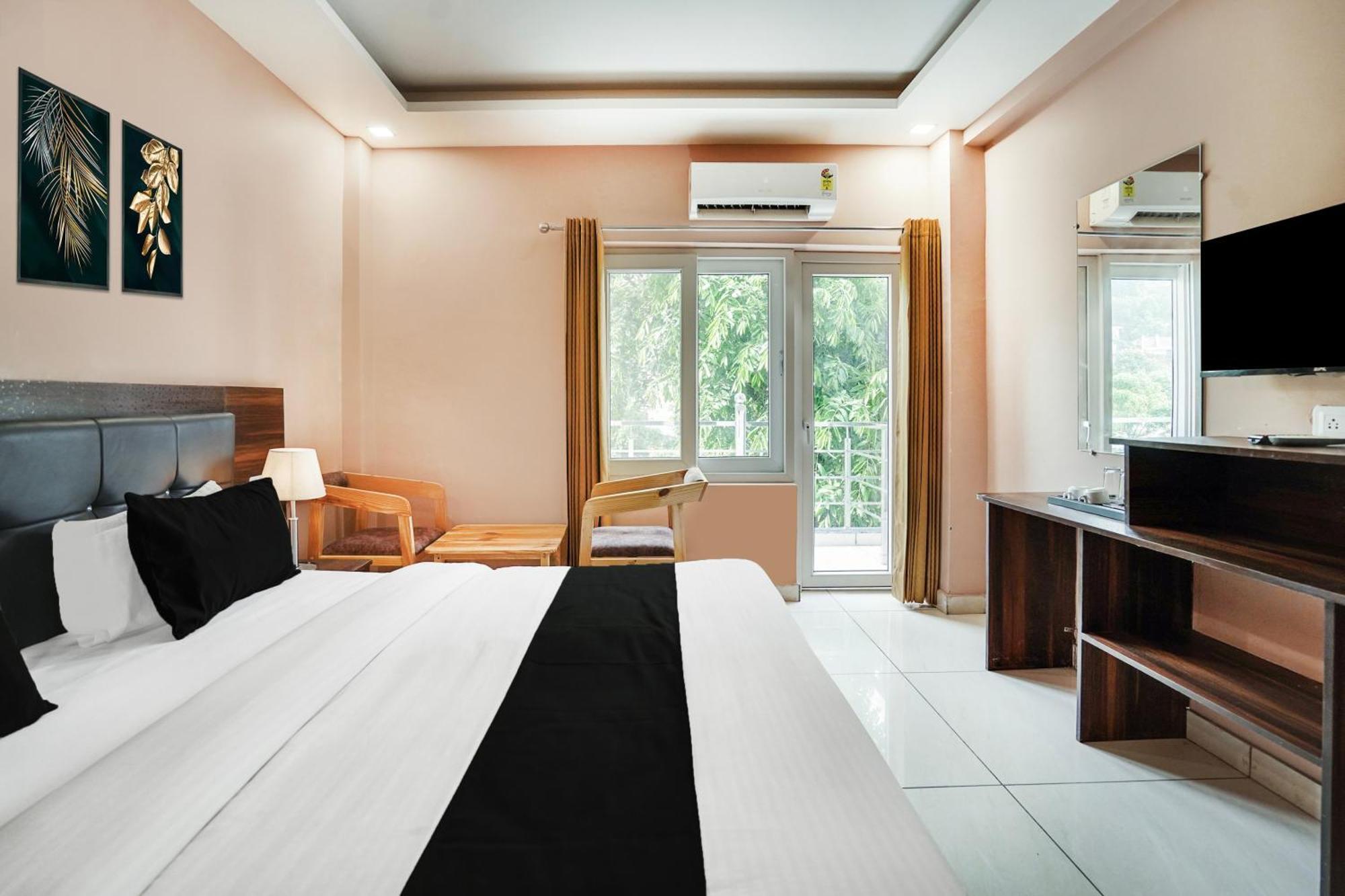 Super Townhouse Tapovan Экстерьер фото
